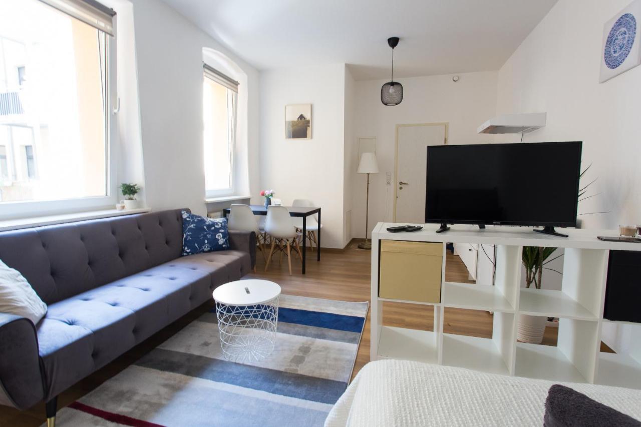 Fullhouse - Halle - T28 - Hawk Apartment Buitenkant foto